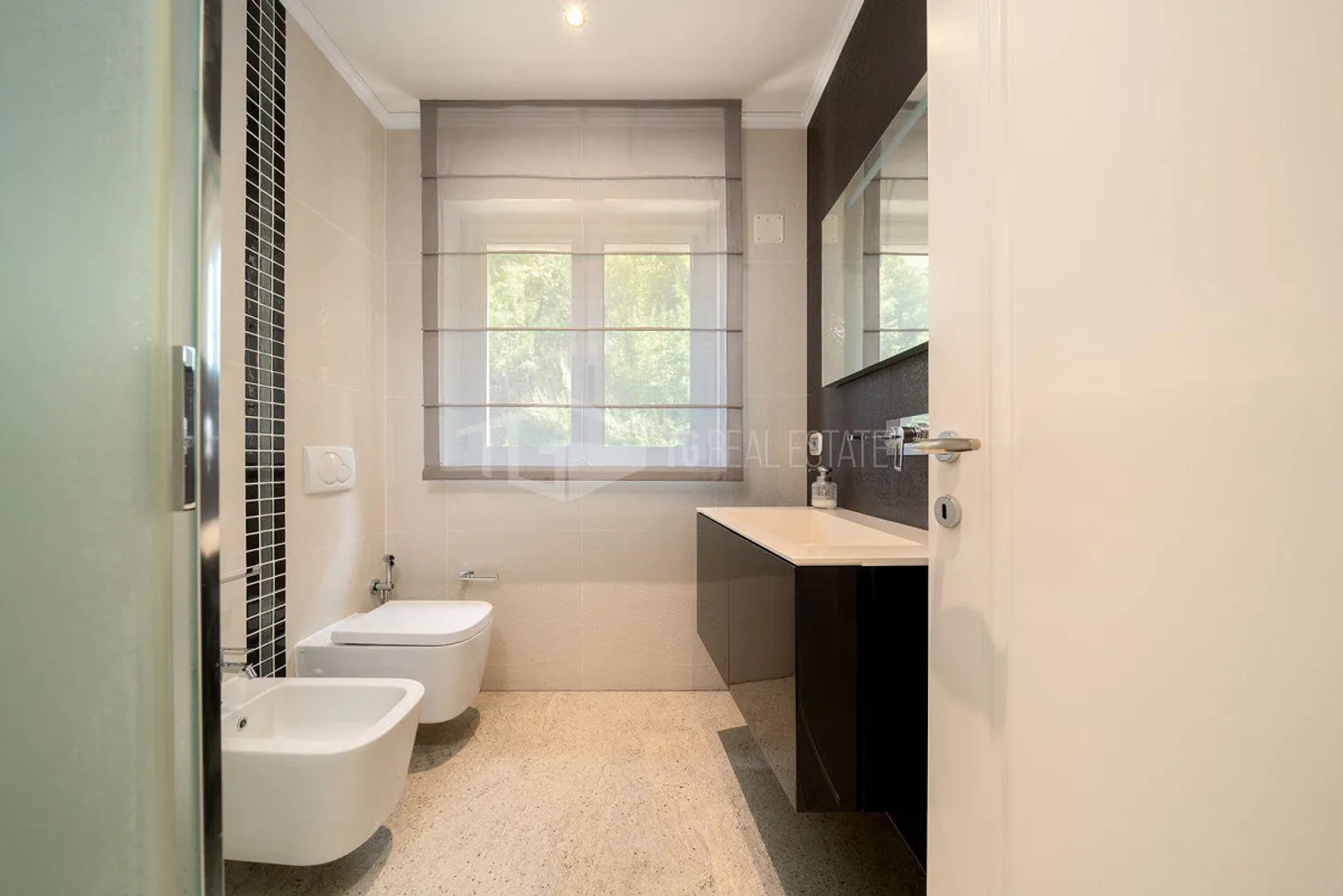 APPARTAMENTO  DI 3.5 AMMOBILIATO CON VISTA LAGO - Photo 12 sur 12