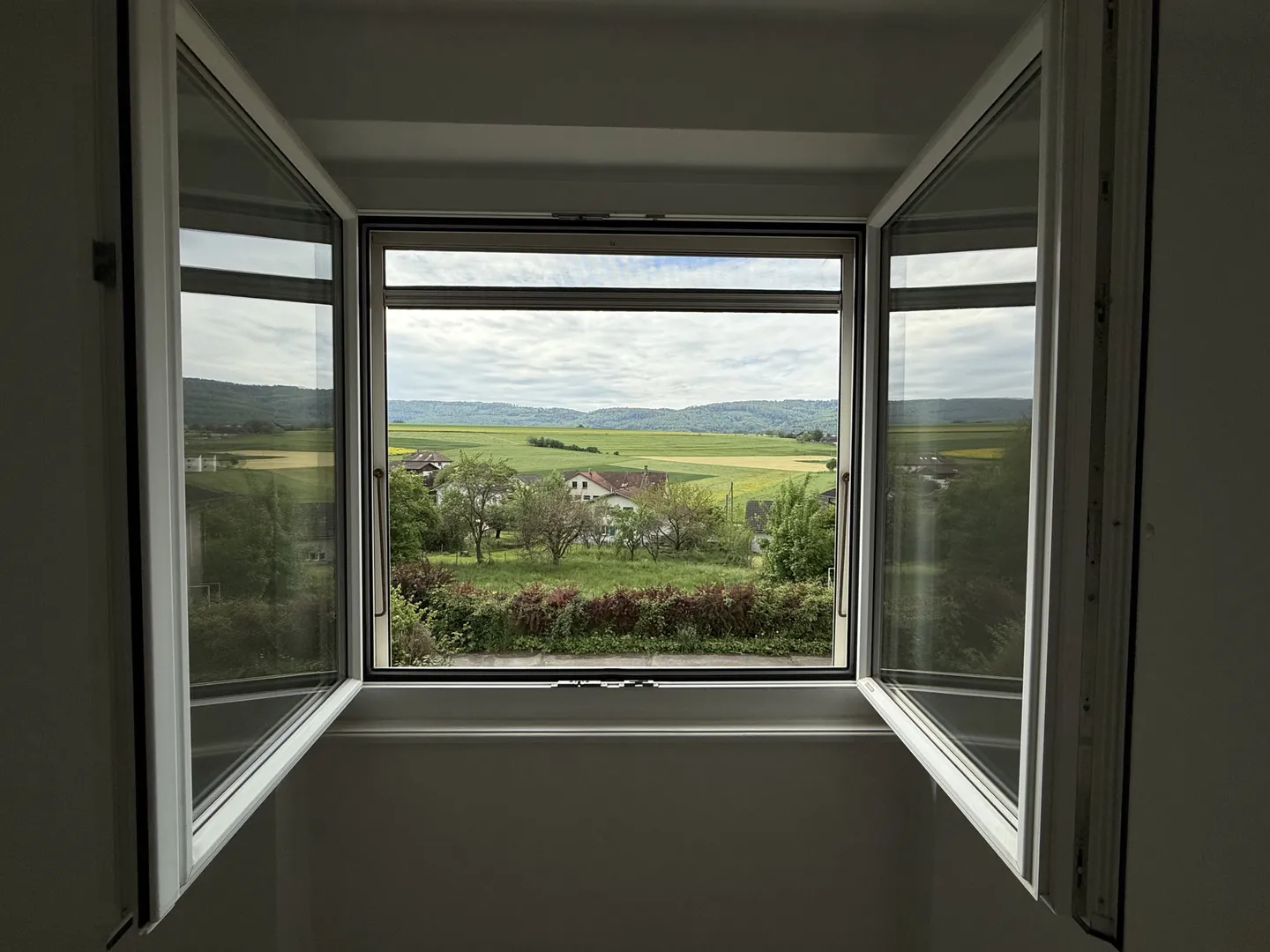 Charming Family Home in Fontenais - Photo 17 of 26