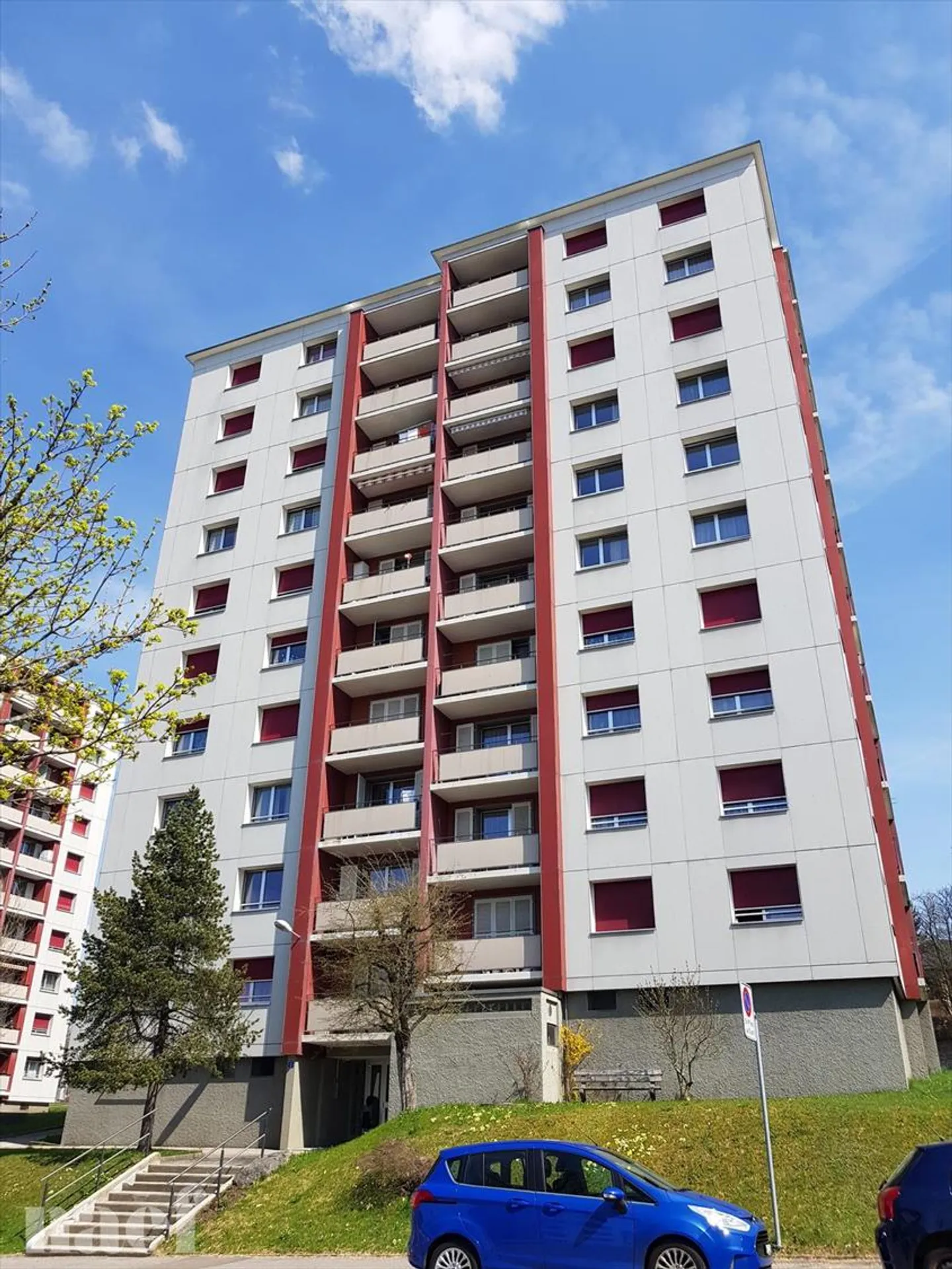 Appartement Charmant avec Balcon - Photo 3 sur 4