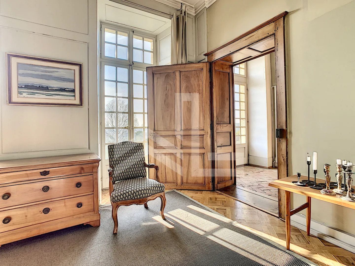 Hôtel particulier au coeur de la Sarraz - Foto 8 di 13