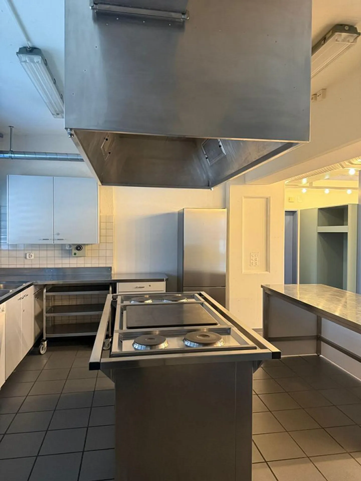 Appartement partiellement rénové à Rafz - 1 mois gratuit avec un bail de 12 mois - Photo 3 sur 8