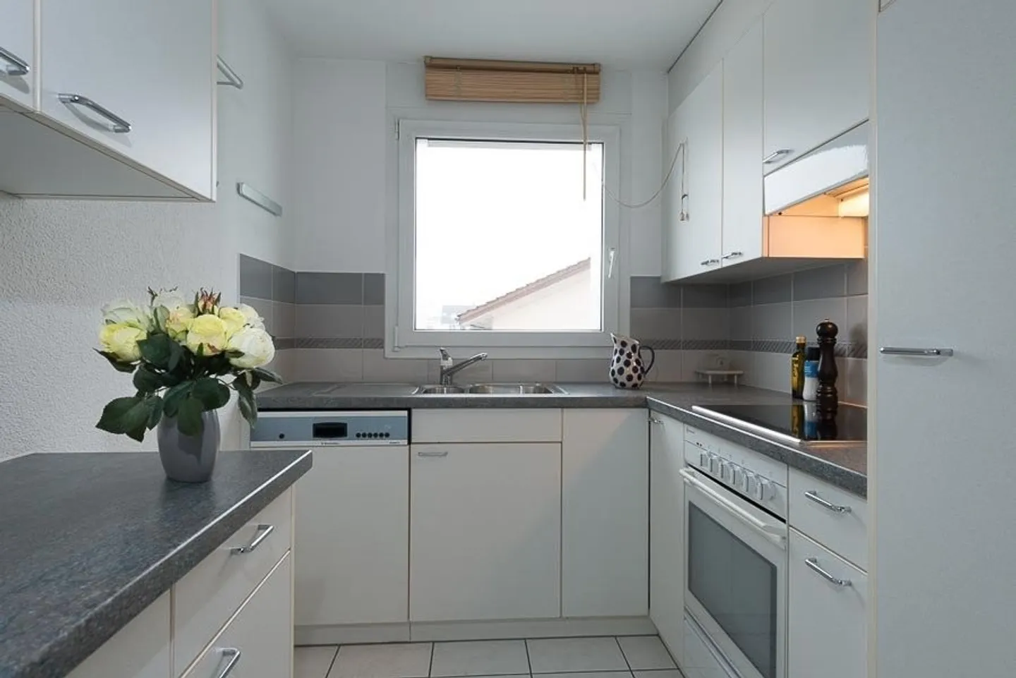 Wohnung mieten - Foto 2 von 9
