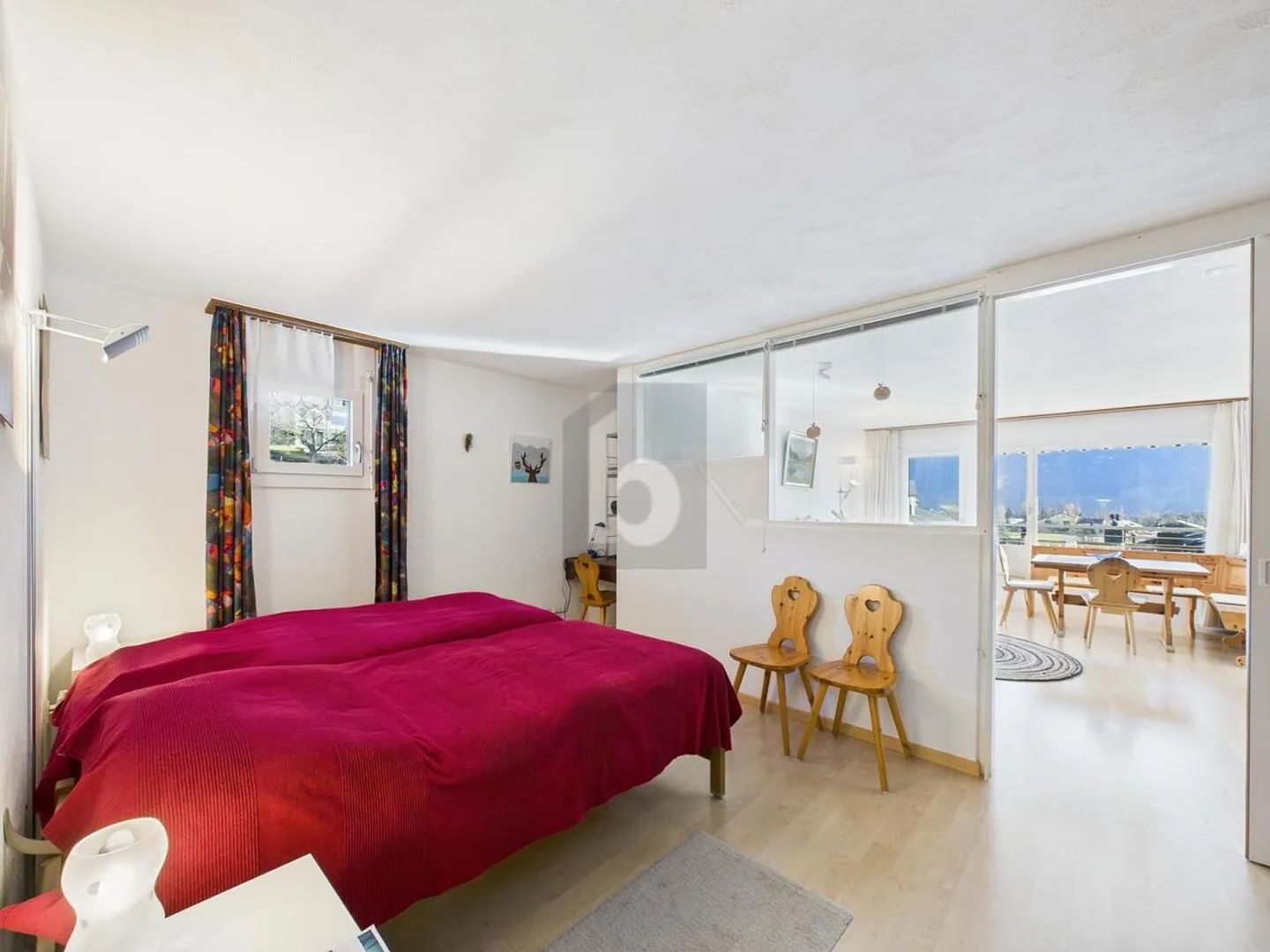 Charmante Wohnung mit Bergsicht - Foto 4 von 6