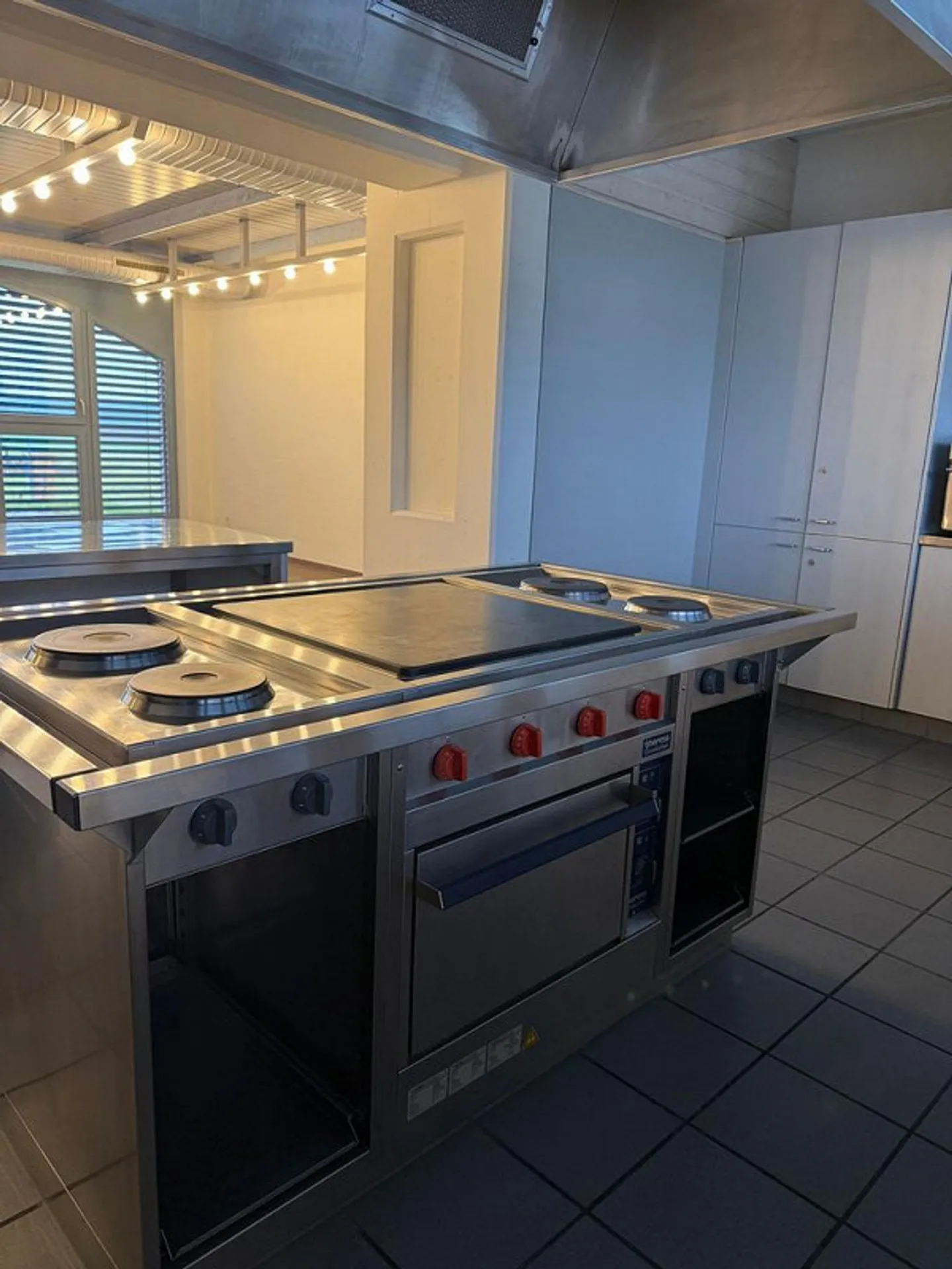 Appartement partiellement rénové à Rafz - 1 mois gratuit avec un bail de 12 mois - Photo 4 sur 8