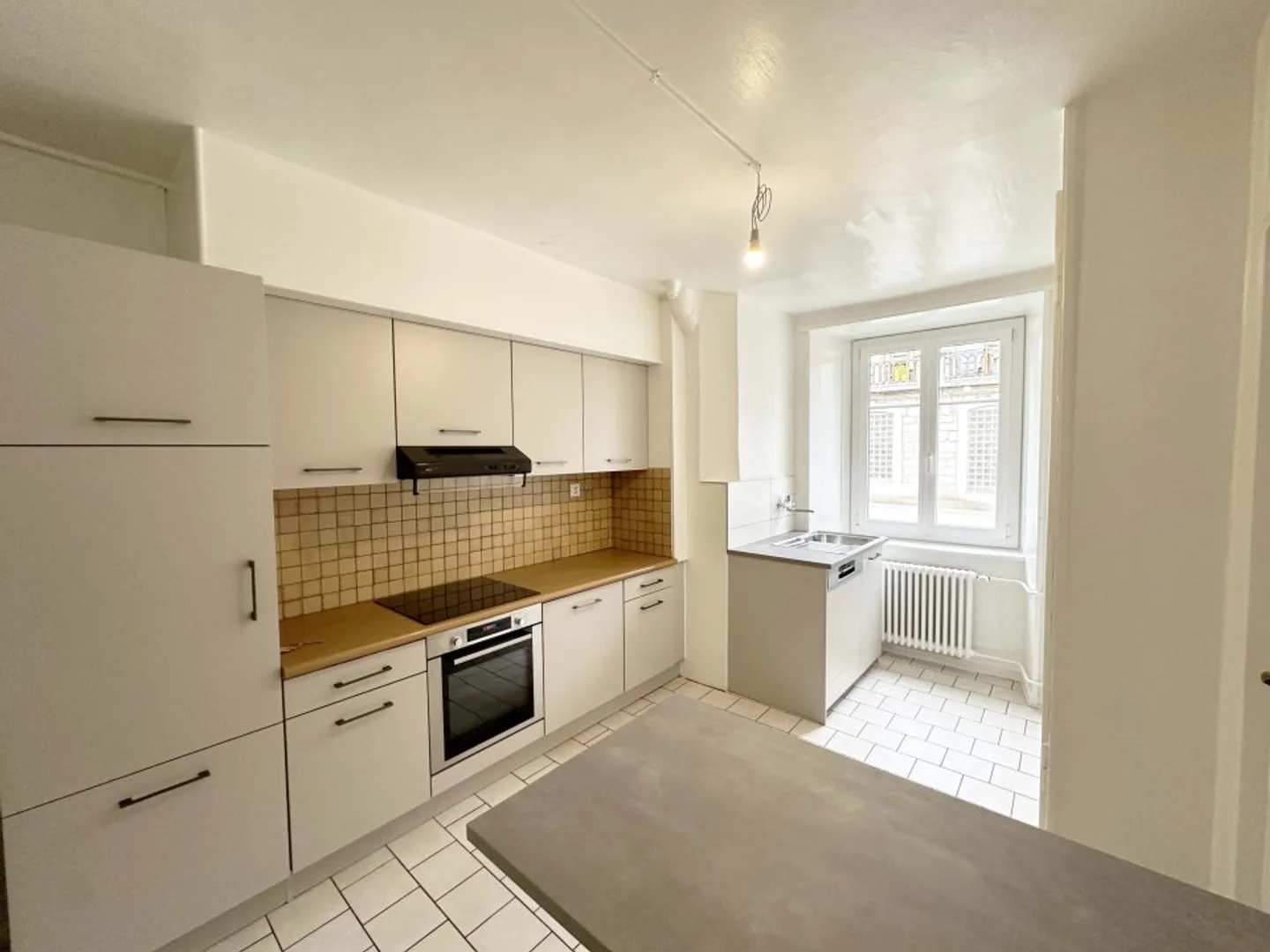 Charmante 3.5 Zimmer Wohnung - Foto 2 von 8