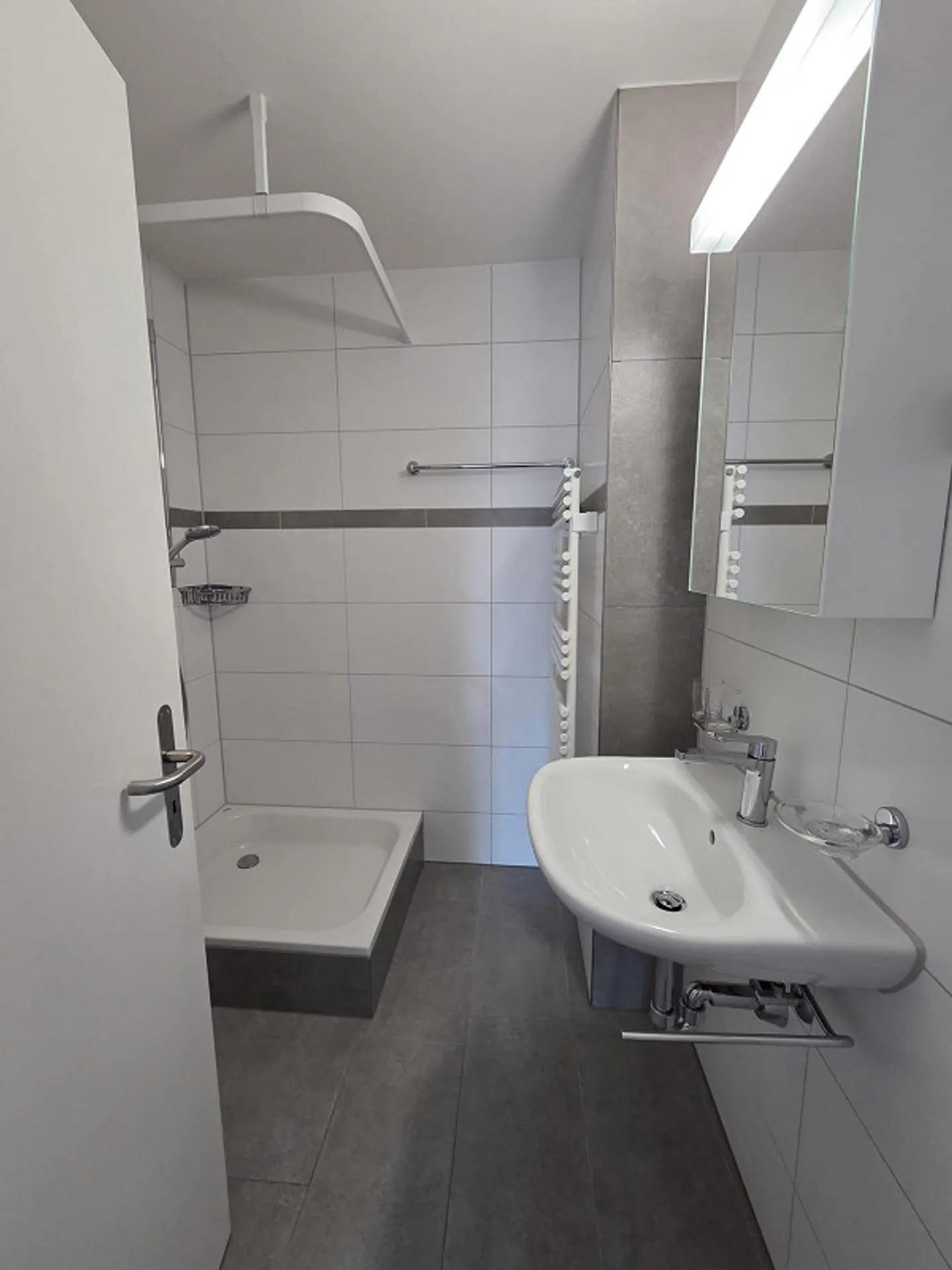 Your new home in Lyss! - Photo 7 of 10