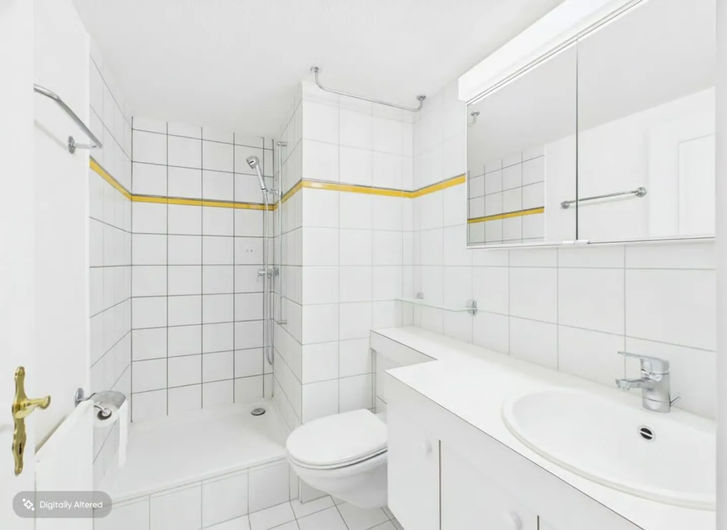 Charming 4.5-Room Townhouse in Historic Surroundings in Mönchaltorf - Photo 10 of 13