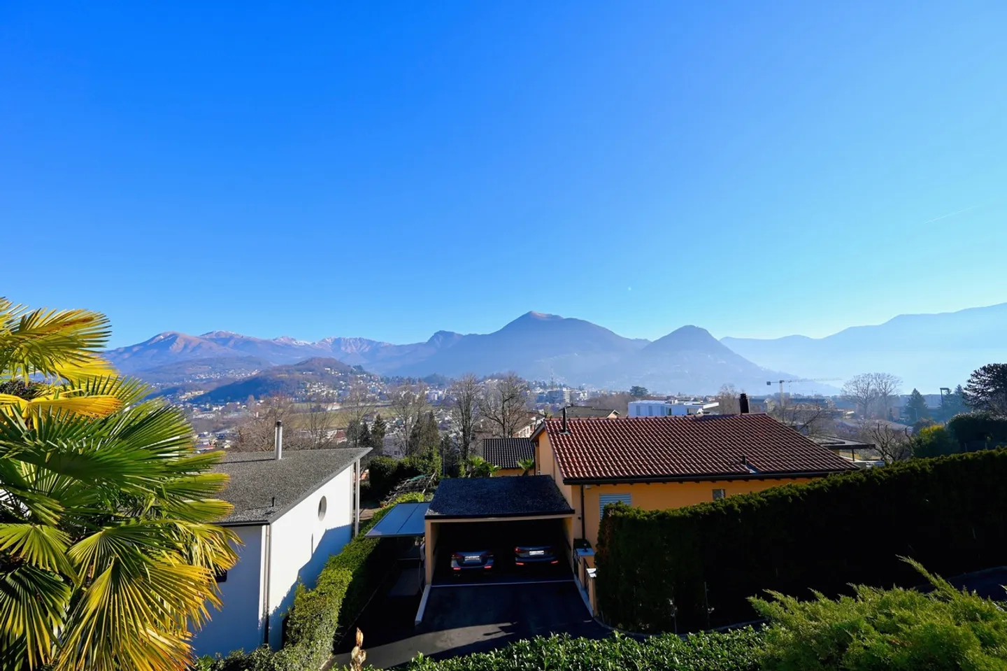 Villa for sale - Photo 2 of 27