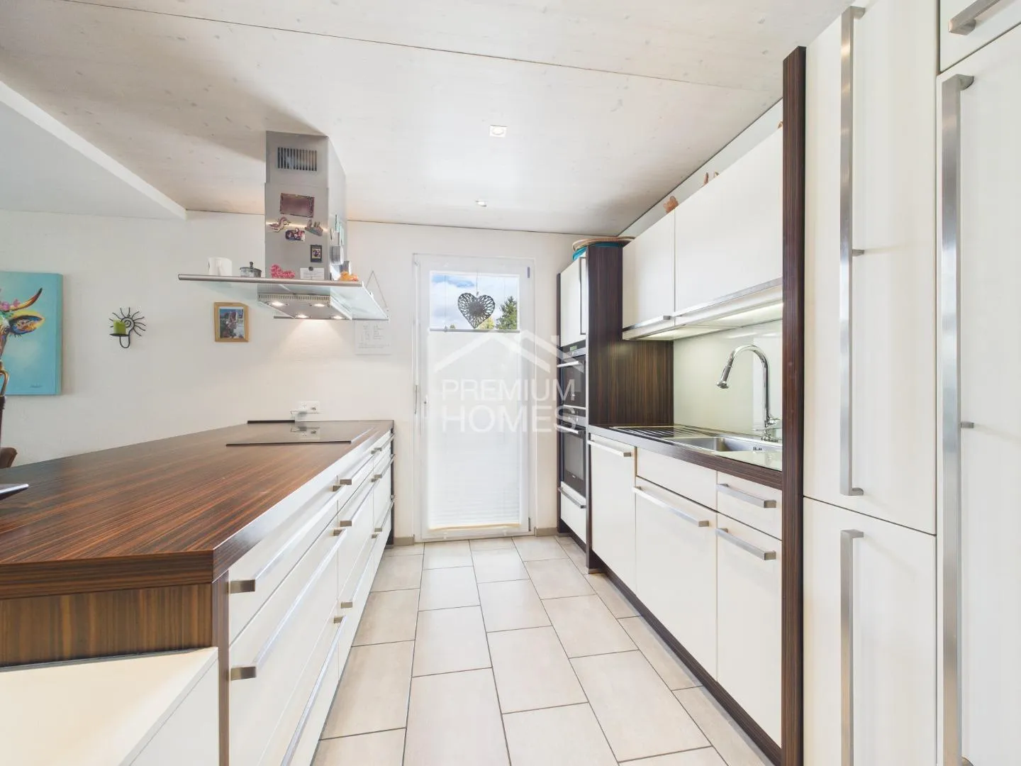 Single house for sale - Photo 2 of 13