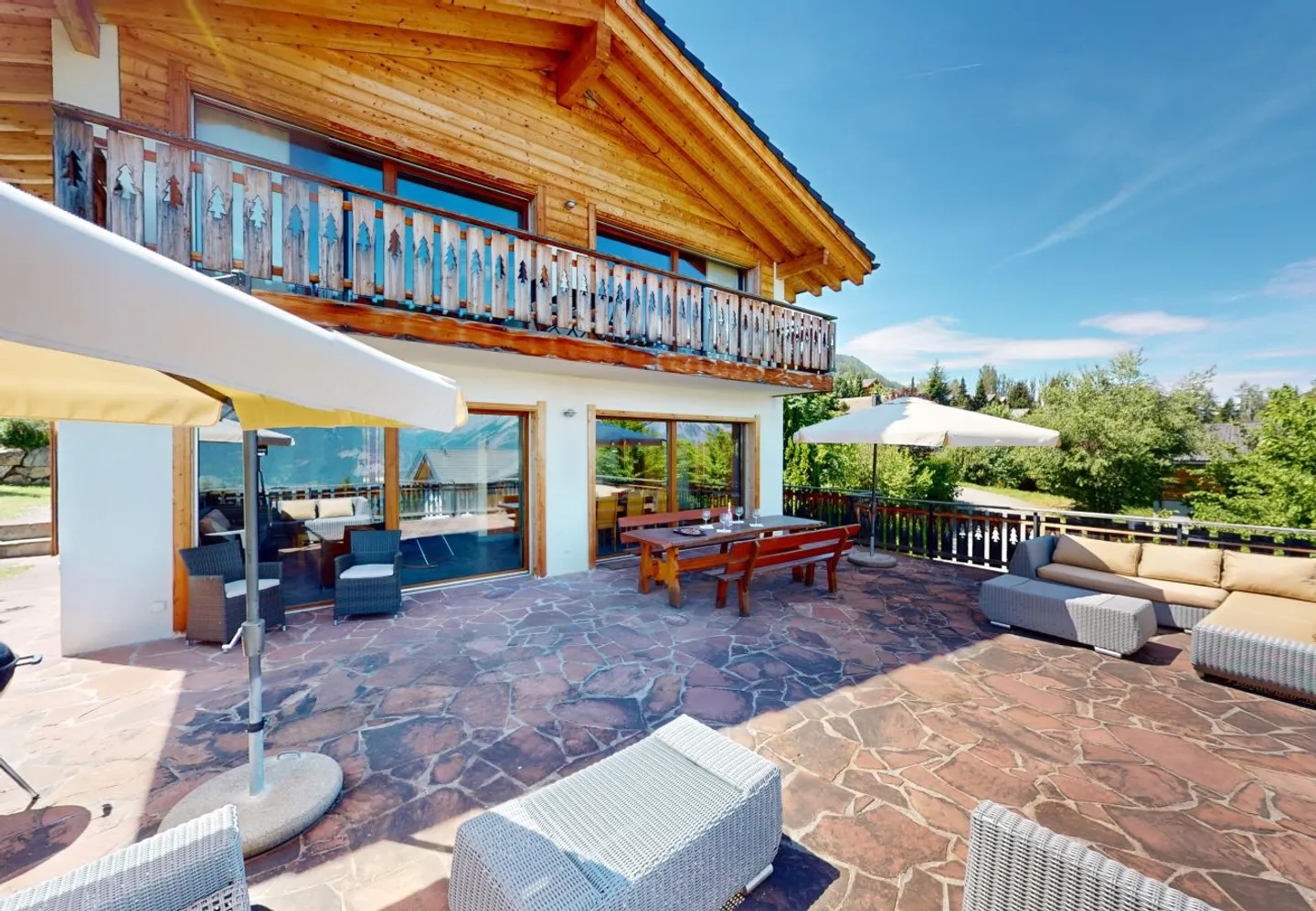 Luxury Alpine Living in the Heart of Nendaz - Photo 1 of 6