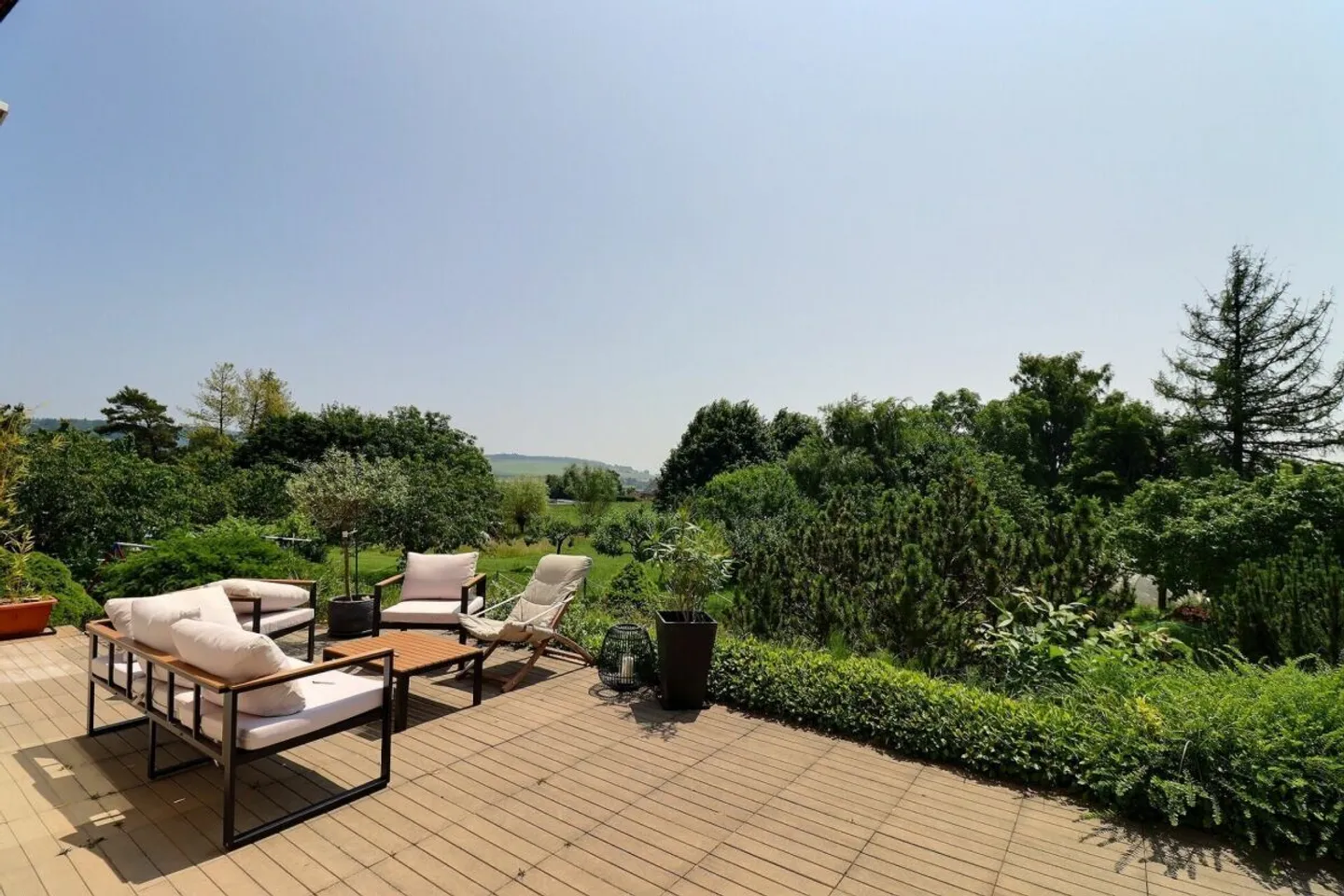 12 min. dall'uscita di Gland - Splendida villa indipendente con 6 stanze e giardino paesaggistico - Foto 20 di 22