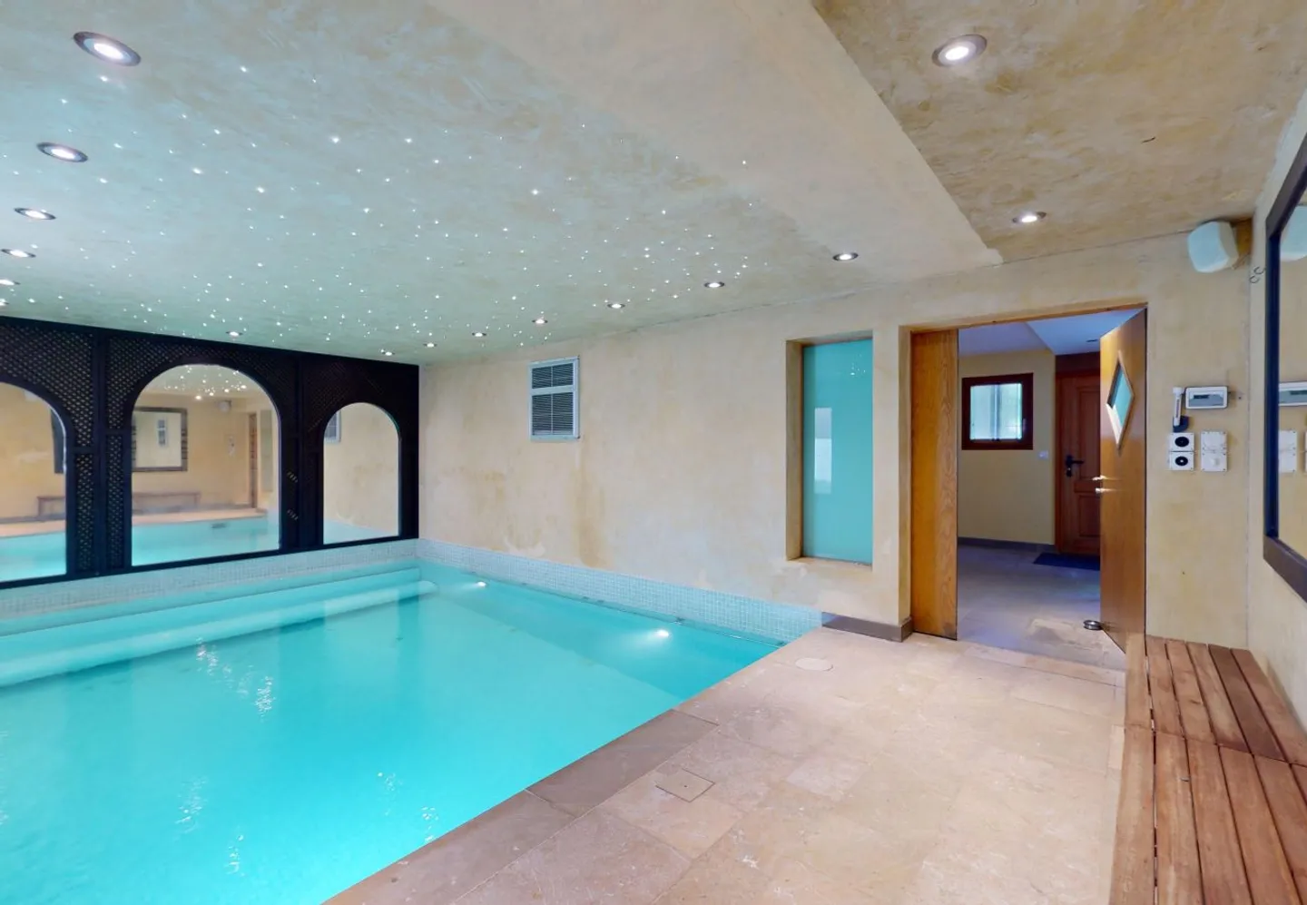 Luxury Alpine Living in the Heart of Nendaz - Photo 3 of 6