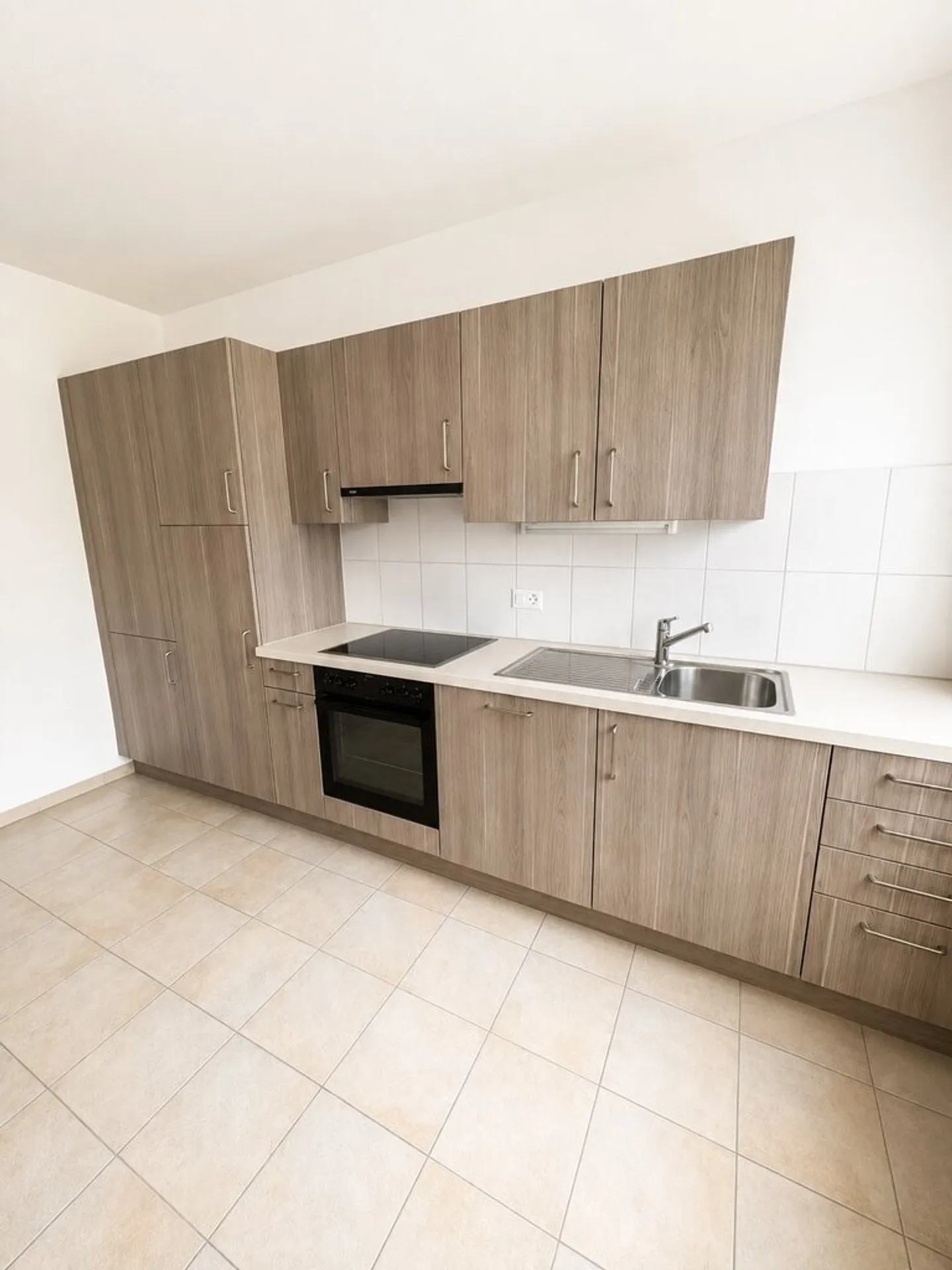 Schöne Wohnung zu vermieten - Foto 2 von 5