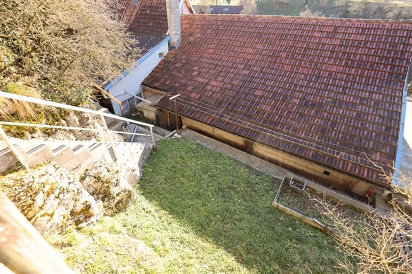 «Zu verkaufen auf dem Land ein Einfamilienhaus, das einfach zu restaurieren ist» - Foto 12 von 13