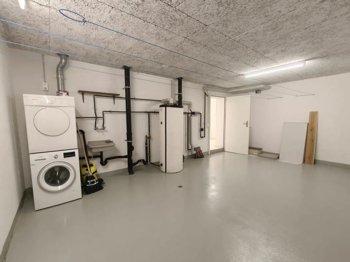 Residence with sun terrace and panoramic view - Photo 20 of 24