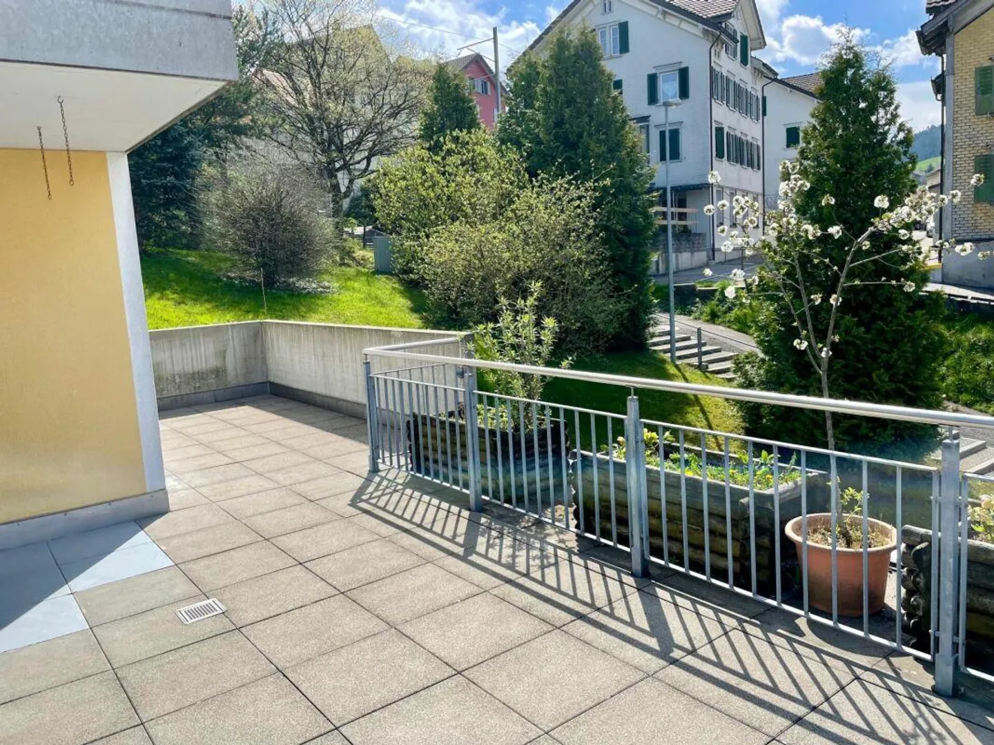 Residence with sun terrace and panoramic view - Photo 22 of 24