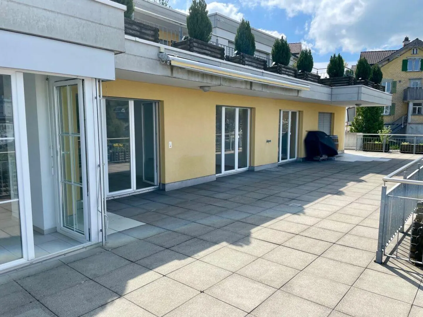 Residence with sun terrace and panoramic view - Photo 23 of 24