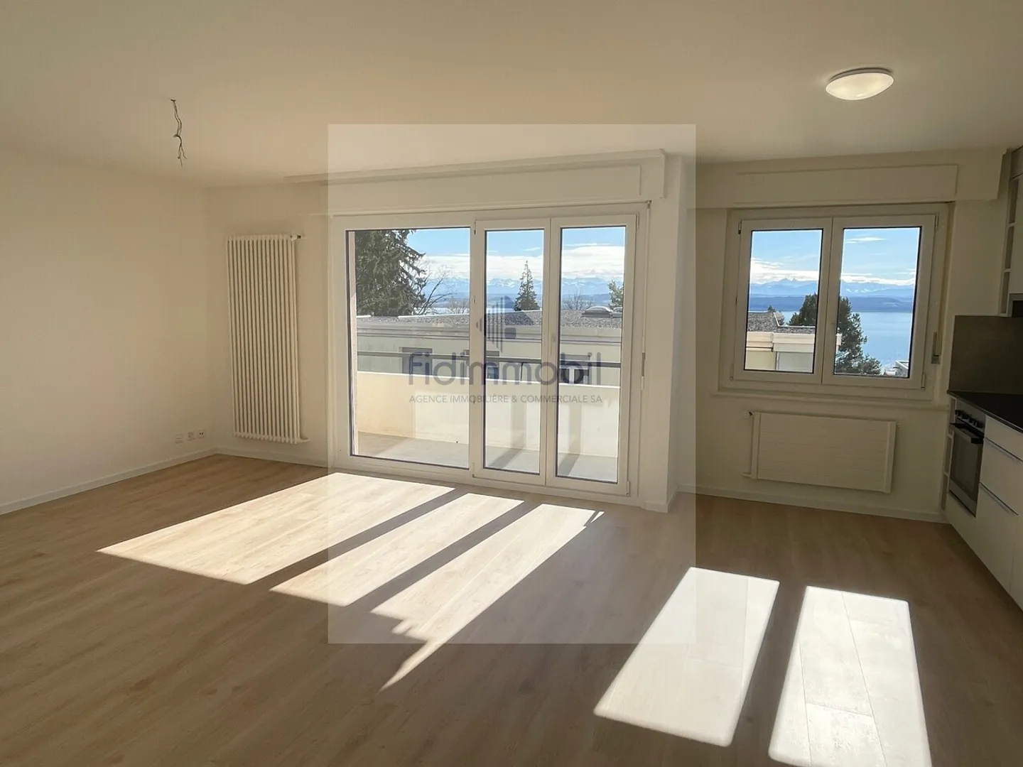 Appartement avec 3 pièces entièrement rénové - Photo 2 sur 8