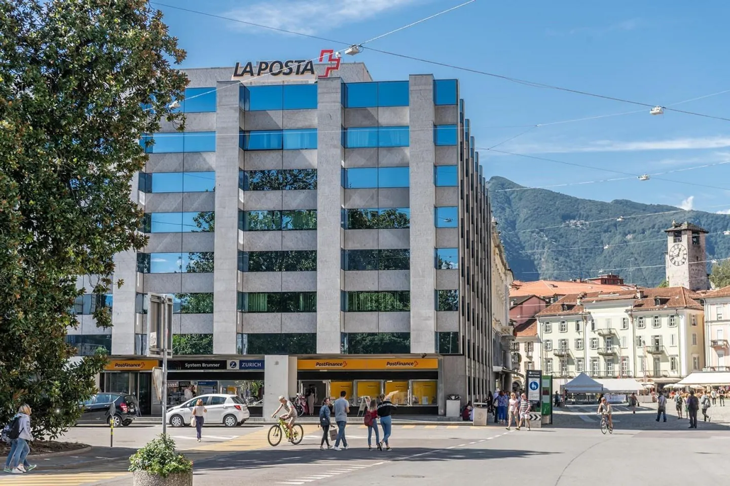 PARKING IN DOWNTOWN LOCARNO - Photo 3 of 5