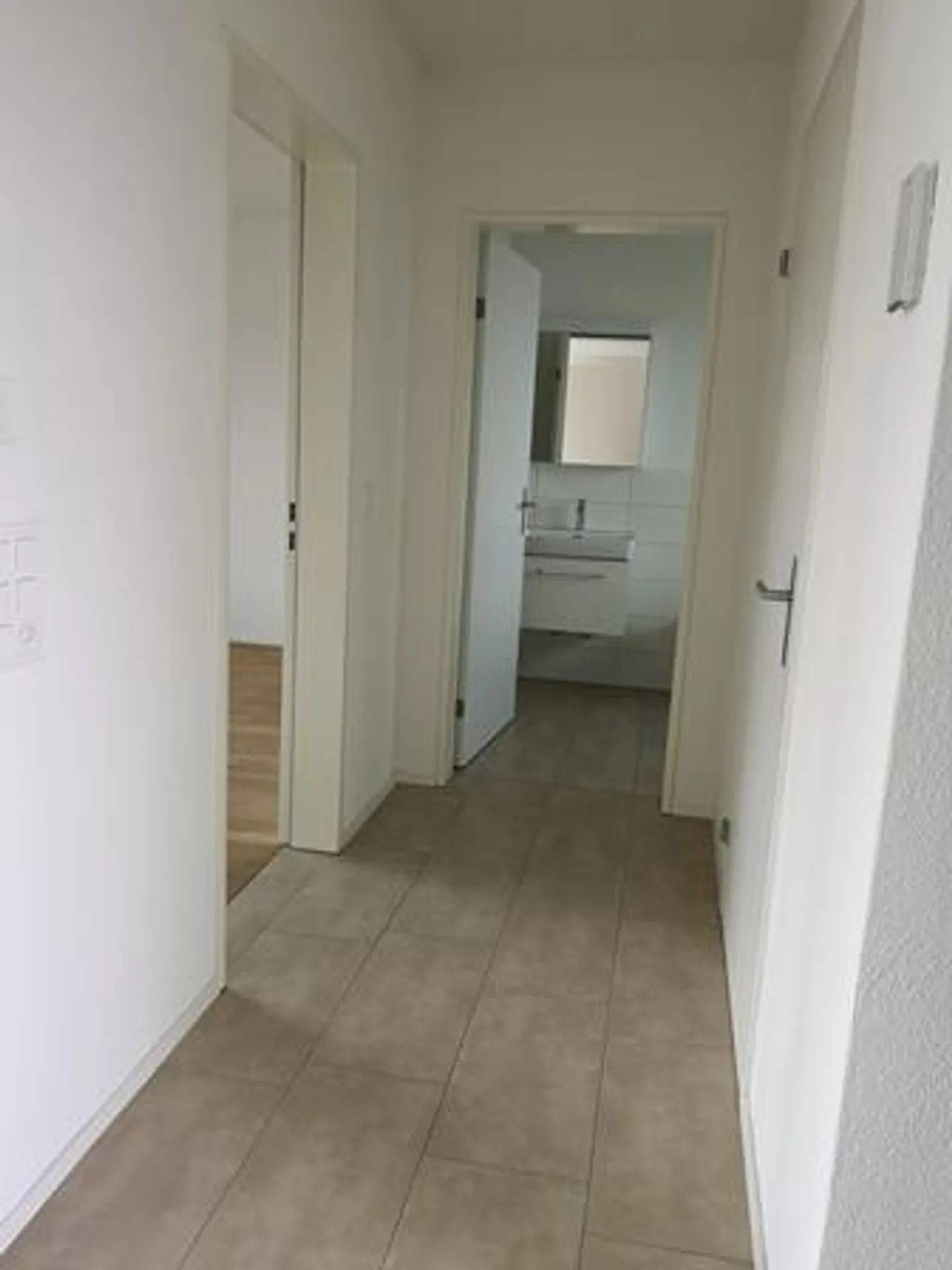 Appartement penthouse moderne de 2,5 pièces - Photo 9 sur 11