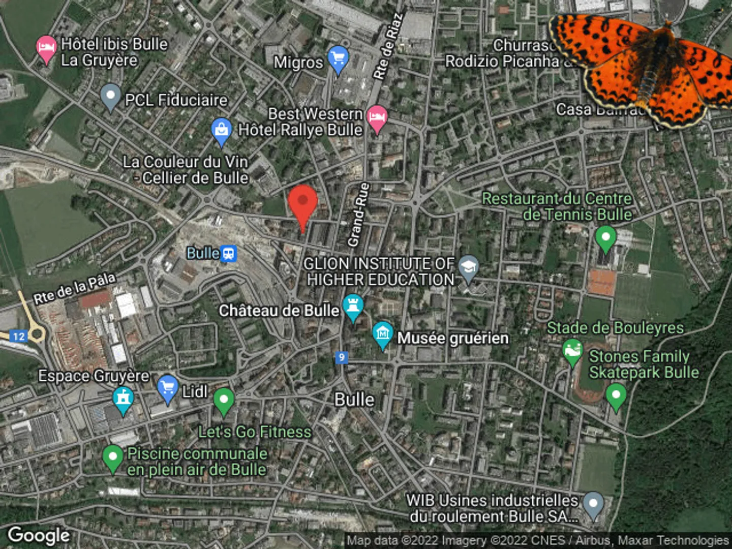 AGREABLE 2 ½ PIECES AU CENTRE DE BULLE  - Photo 7 sur 7