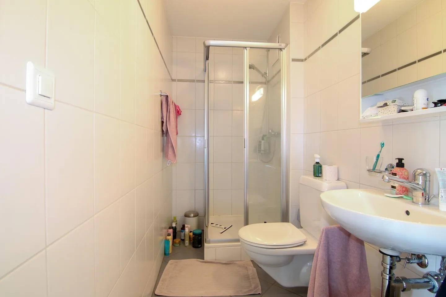 Ampio appartamento di 3,5 stanze - Foto 6 di 8