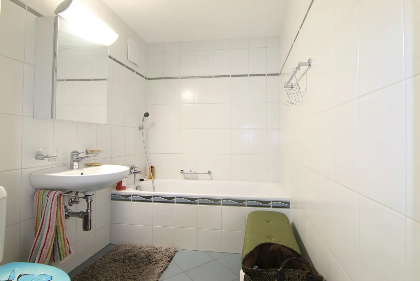 Ampio appartamento di 3,5 stanze - Foto 7 di 8