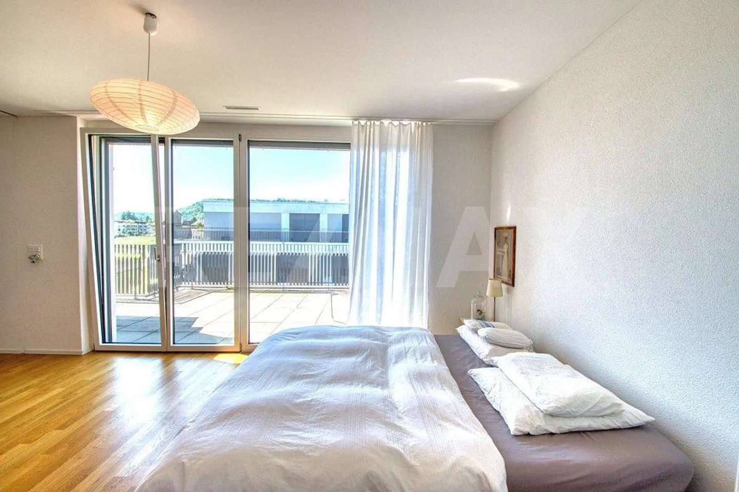 Modern 2.5-room penthouse apartment with large sun terrace and panoramic view - Photo 6 of 13