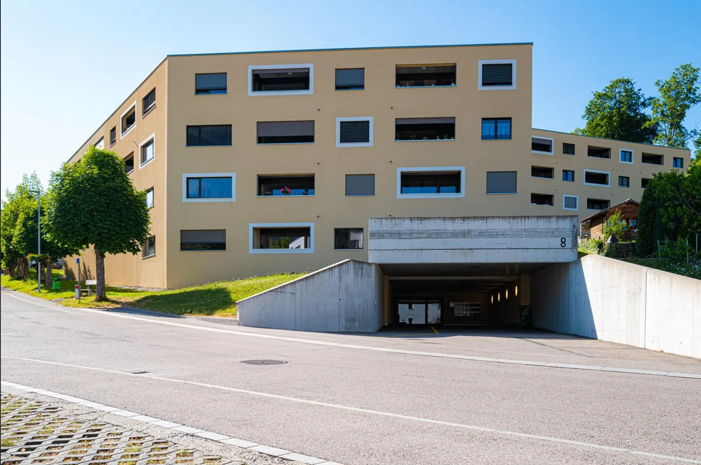 Überdachter Parkplatz mieten - Foto 2 von 2