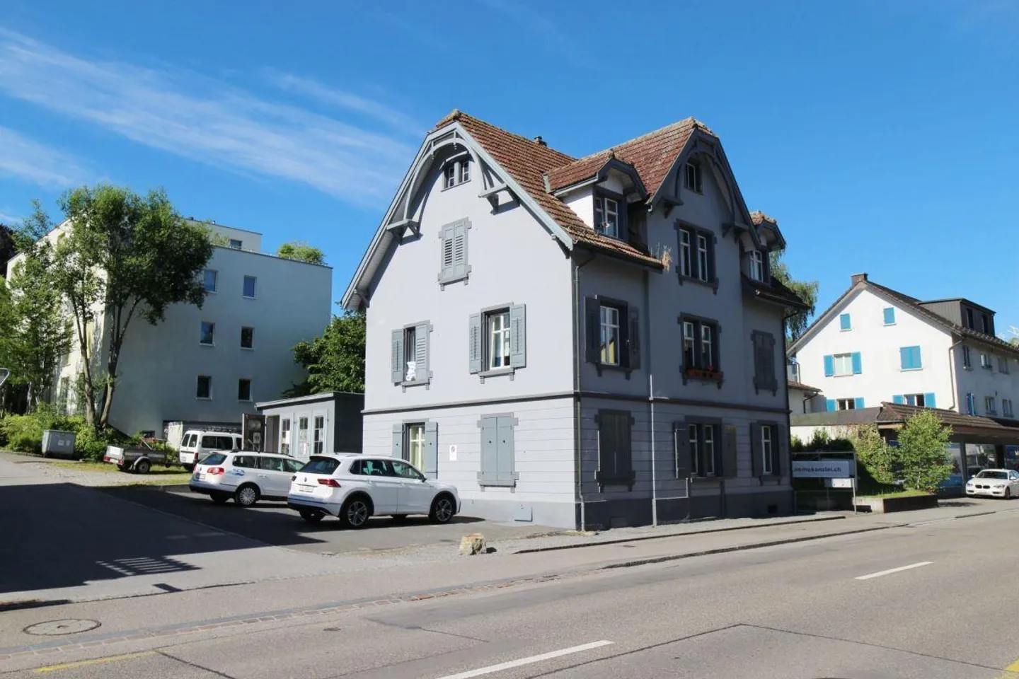 MFH - Voll vermietet und mit Potential - Foto 3 von 16