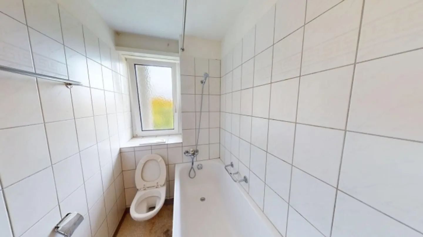 «Unmöblierte 5-Zimmer-Wohnung zur Zwischennutzung in Zürich-Oerlikon (befristet bis 31.03.2026)» - Foto 10 di 12