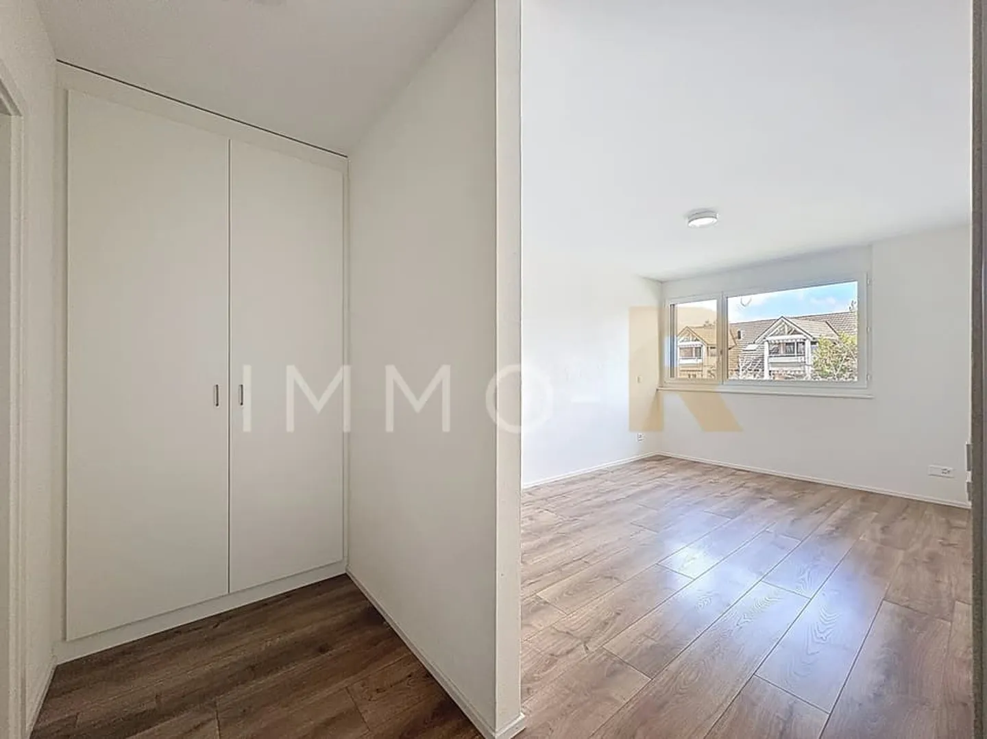 Appartement spacieux 4.5 pièces - Photo 4 sur 7