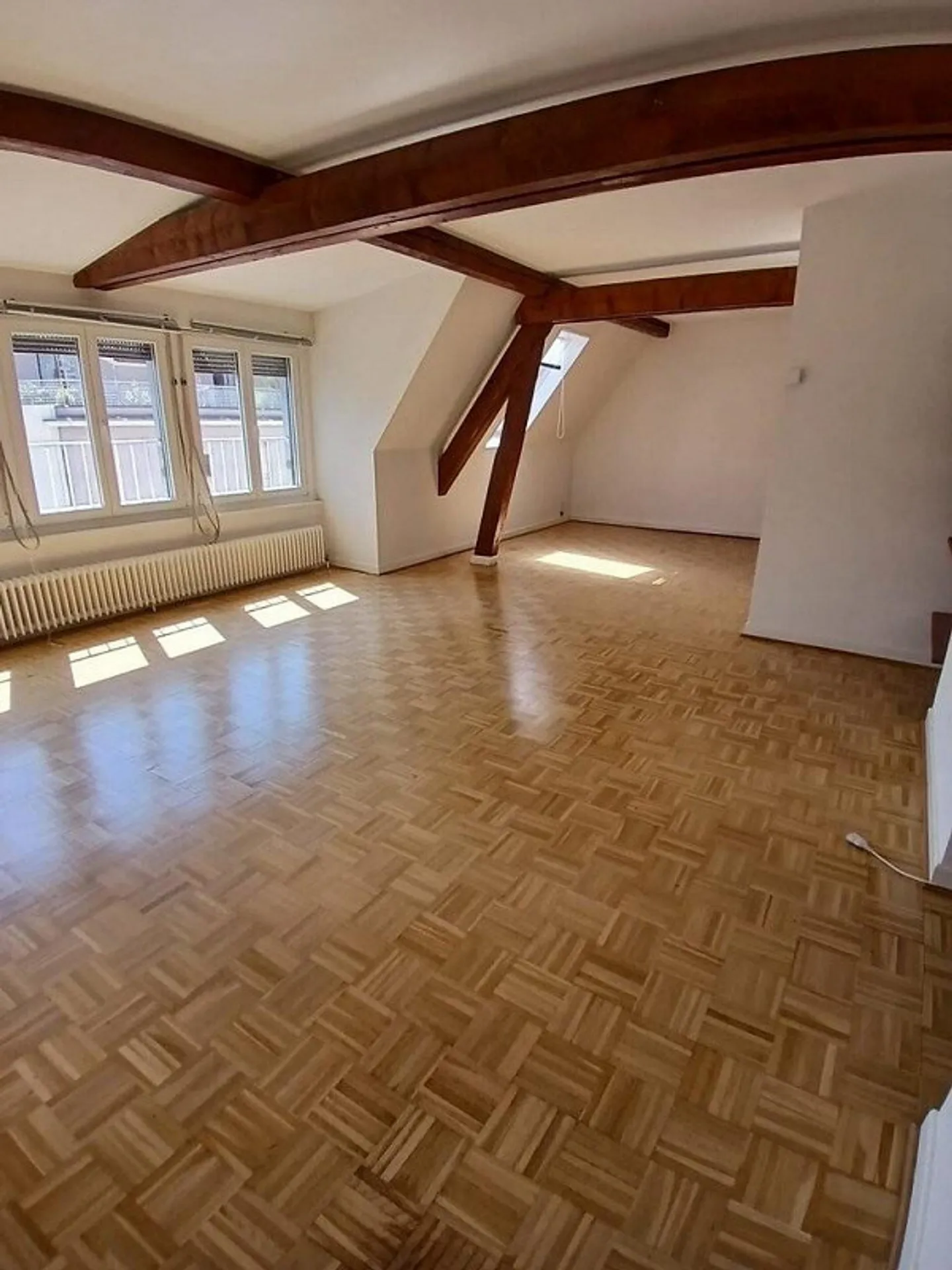 Zu ergreifen! Charmante Wohnung zur Miete im Herzen von Plainpalais! - Foto 2 von 7