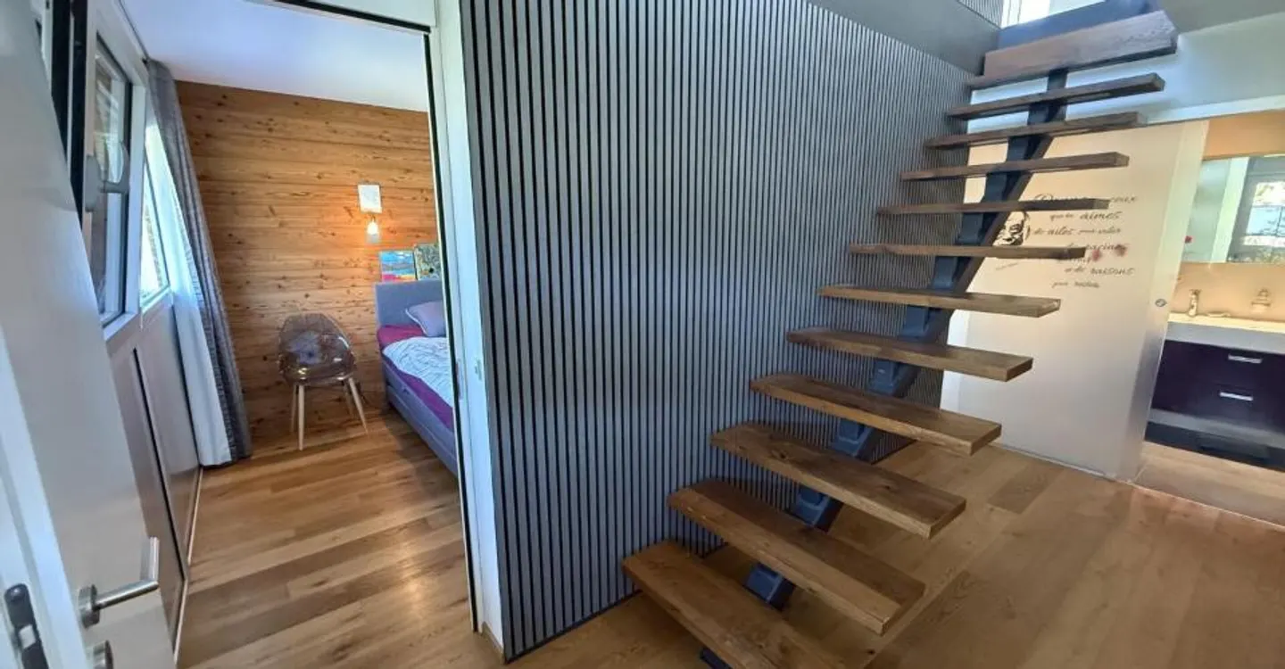 Architect-designed villa with stunning views of the Rhône Valley - Photo 11 of 13