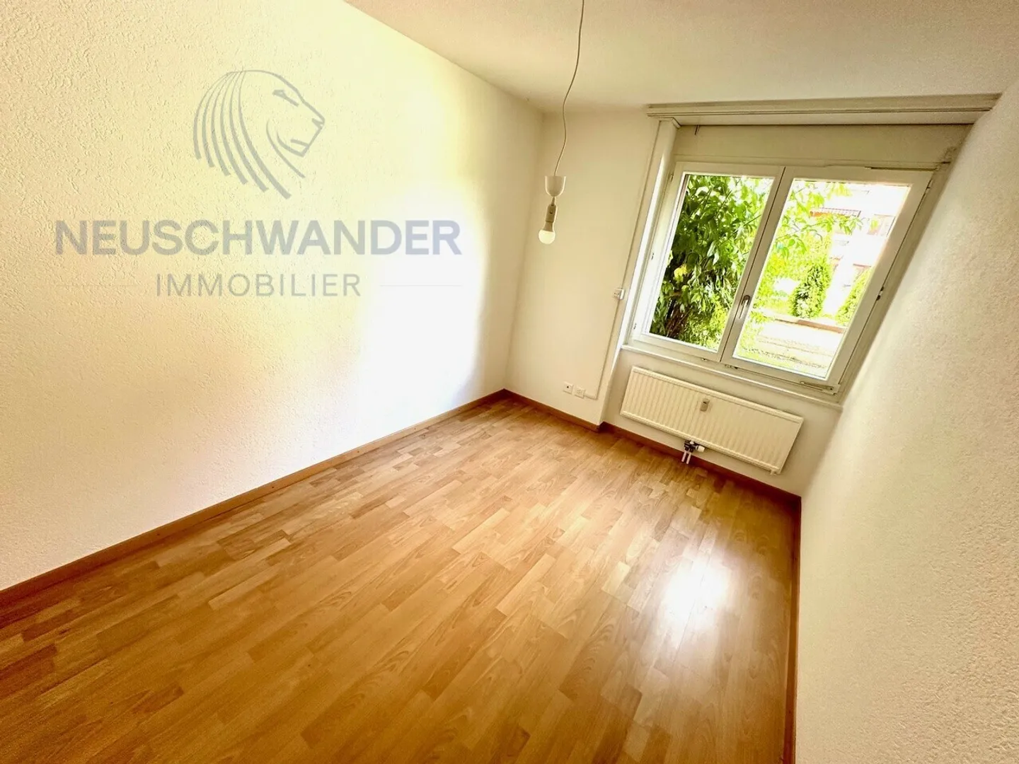 Prezzo ridotto: appartamento con terrazza e cucina aperta in zona tranquilla - Foto 10 di 11