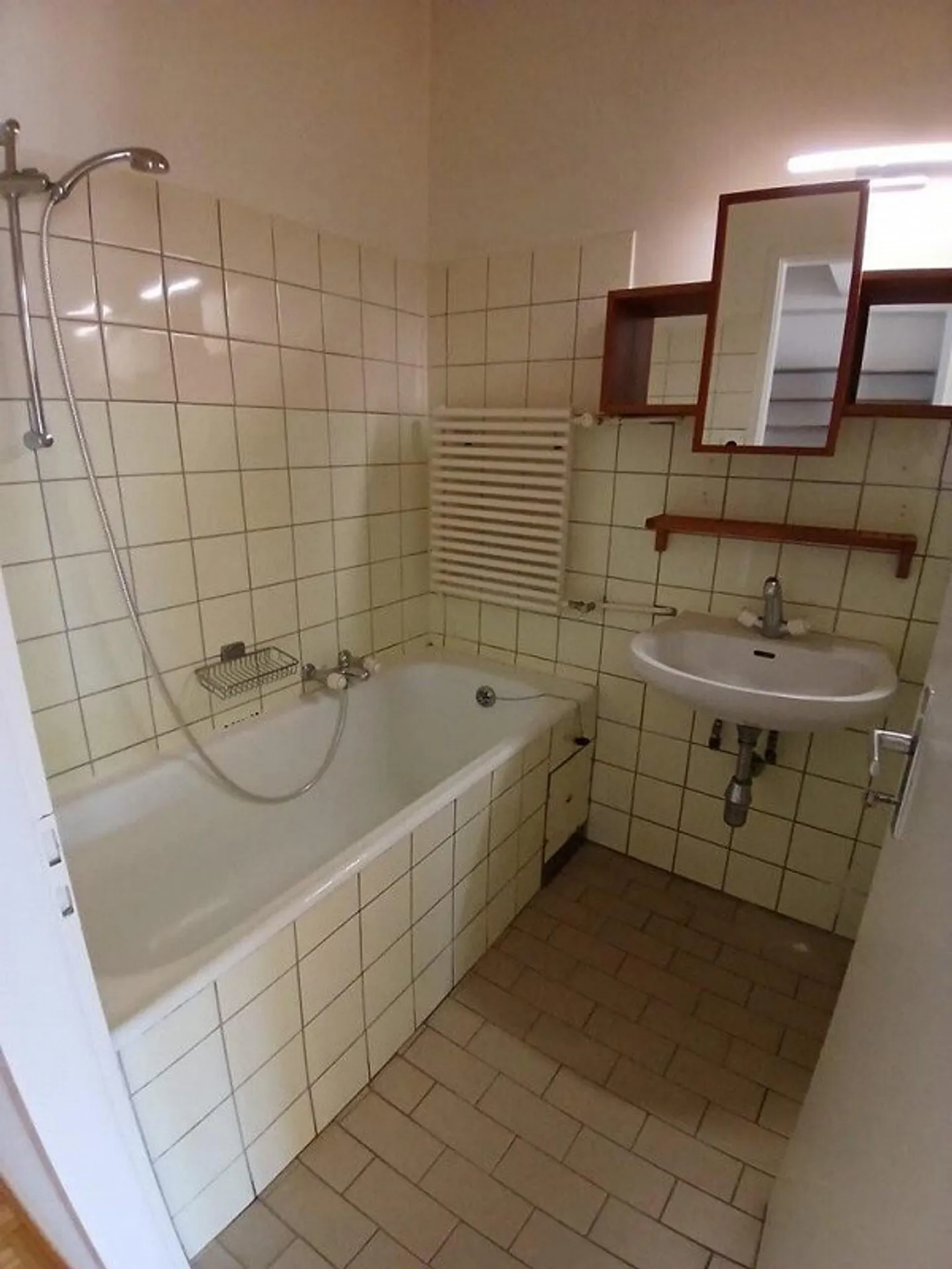Zu ergreifen! Charmante Wohnung zur Miete im Herzen von Plainpalais! - Foto 7 von 7