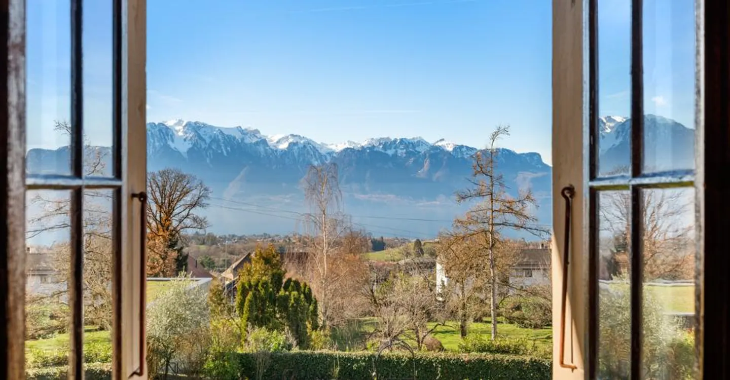 Charming Property – View and Character - Photo 4 of 12