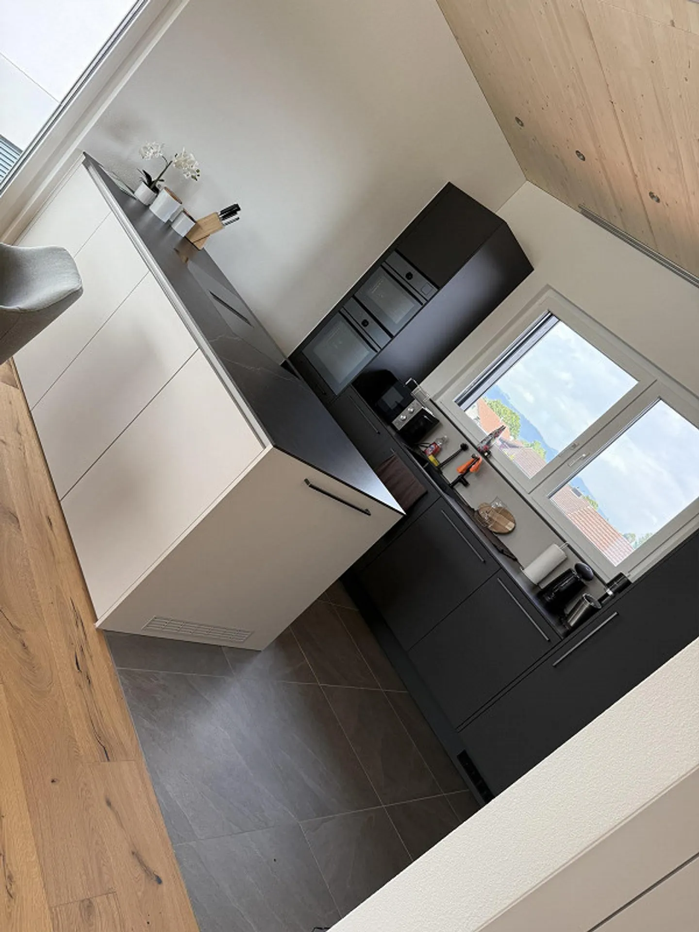 Moderne 2½ Neubauwohnung - Foto 2 von 8