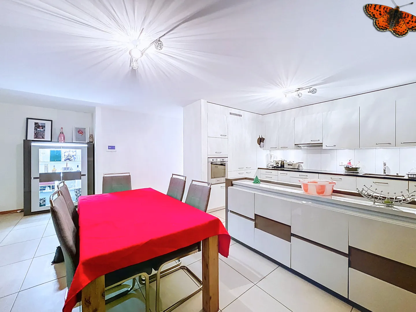 Spacious 3.5-room apartment / ideal location - Photo 4 of 12