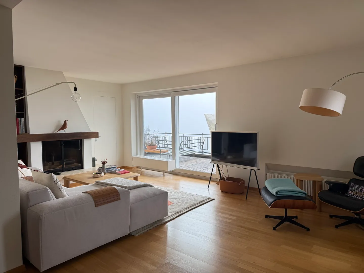 Apartment for rent - Photo 1 of 10