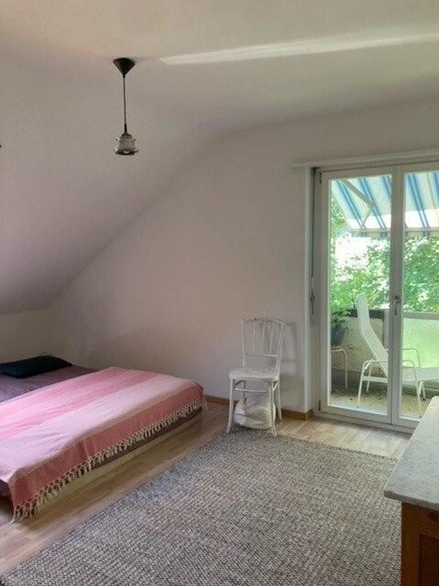 Geräumige Dachgeschosswohnung in Elfenau - Foto 7 von 9