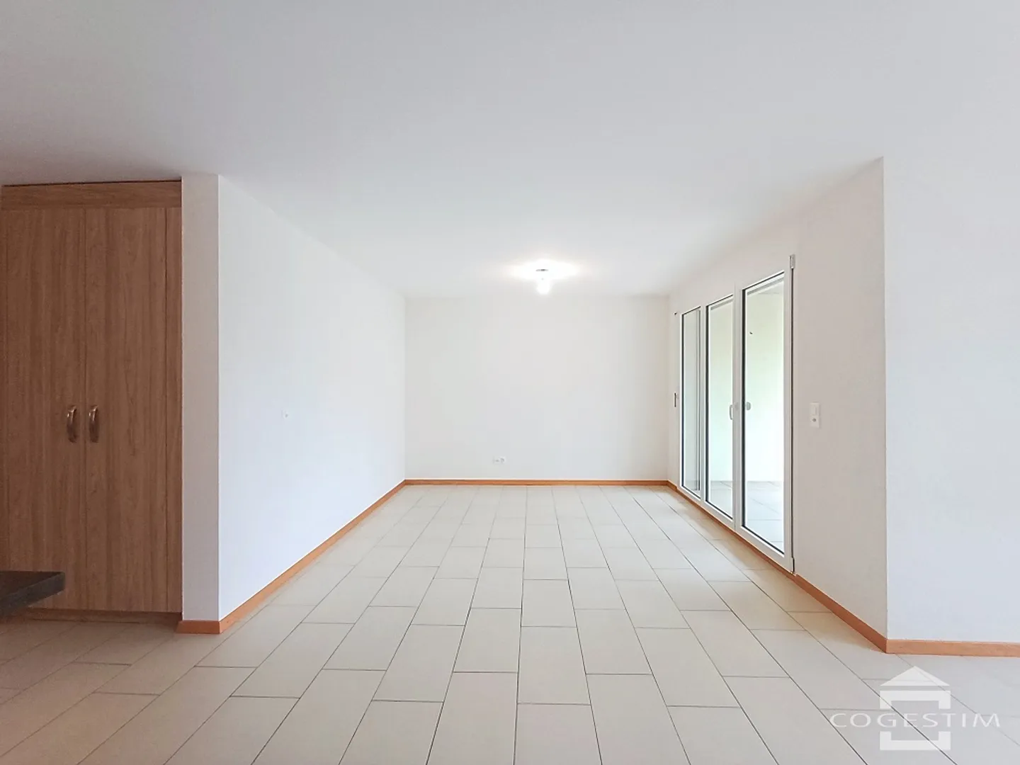 3.5 Room Apartment - Photo 8 of 13