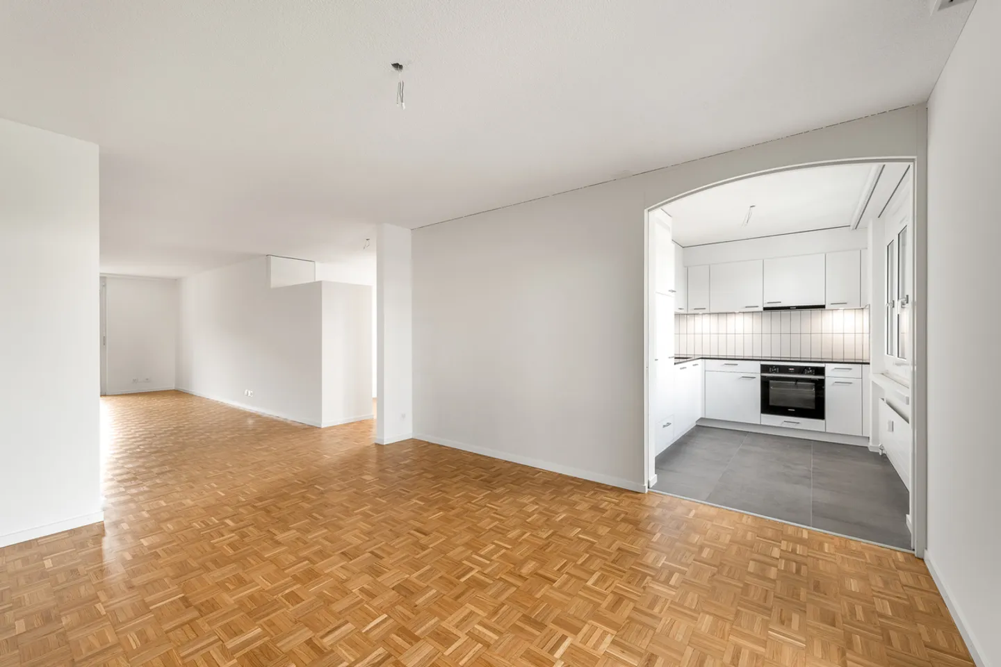 Le parfait chez-soi - appartement de 2,5 pièces fraîchement rénové - Photo 4 sur 9