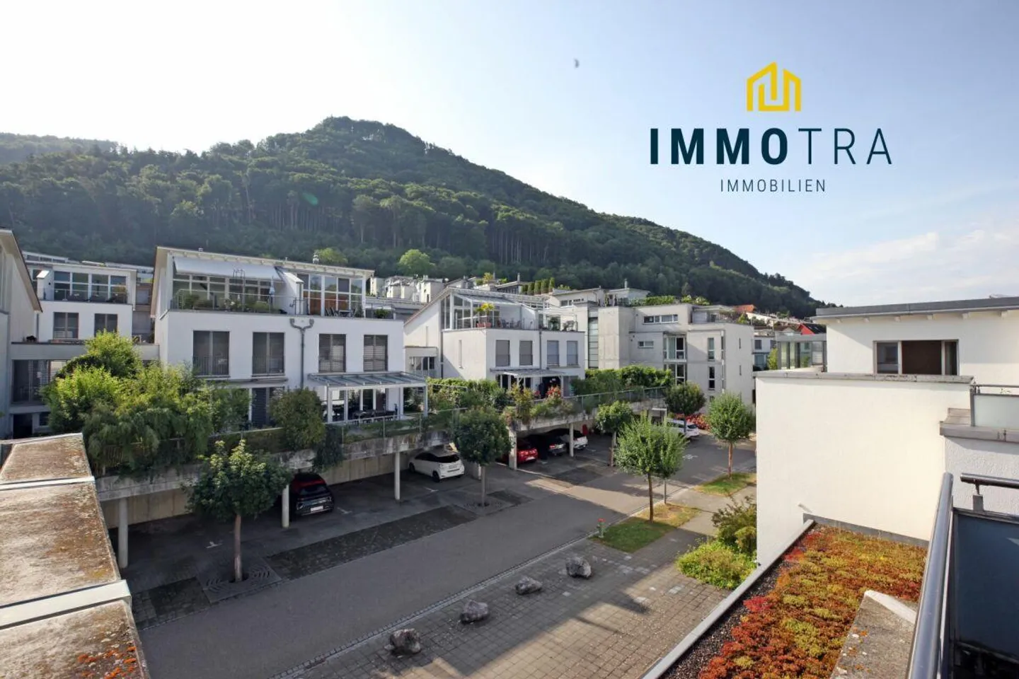 5.5-room penthouse apartment in Belp - Photo 1 of 14