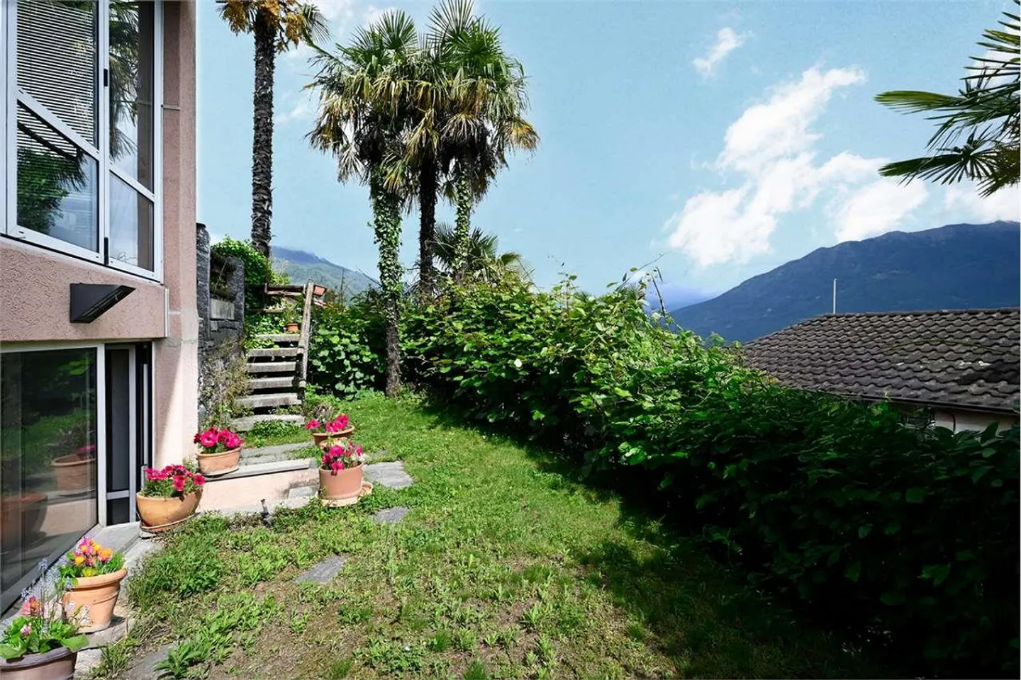 Casa elegante con vista sul Lago di Locarno - Foto 8 di 13
