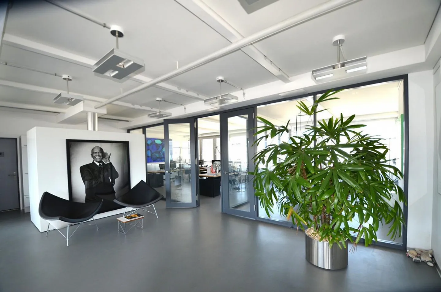 Office spaces with a panorama over Zurich - Photo 2 of 8