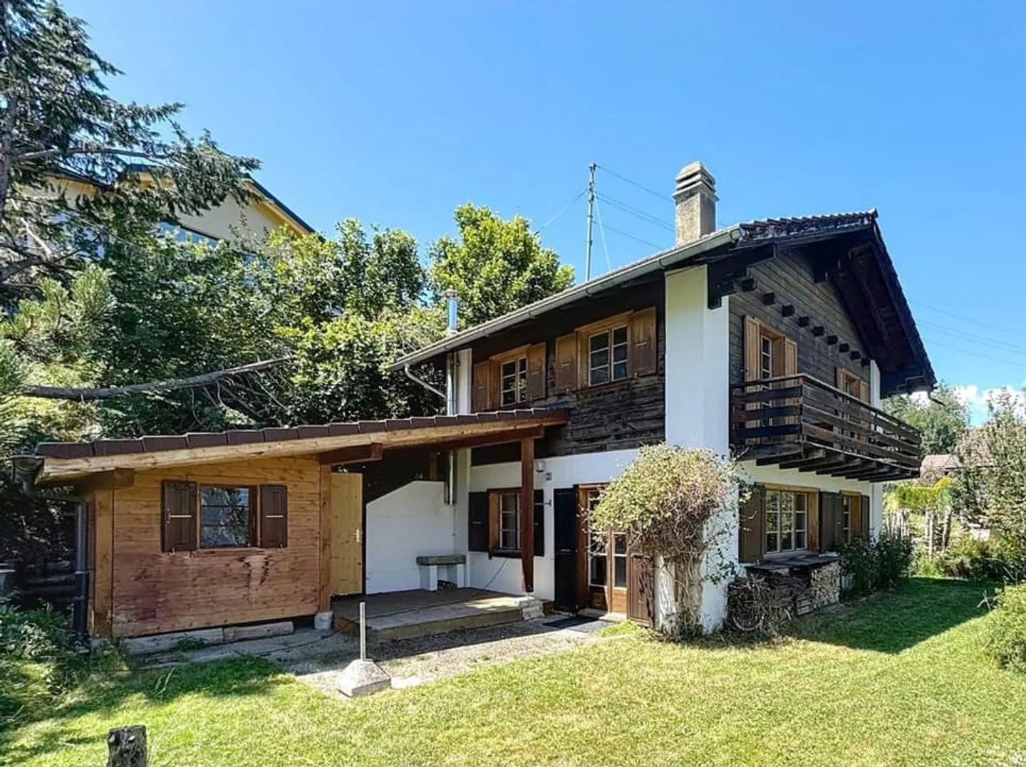 Vex, incantevole chalet di 4,5 stanze di 84 m2 con area esterna coperta e piana - Foto 2 di 13