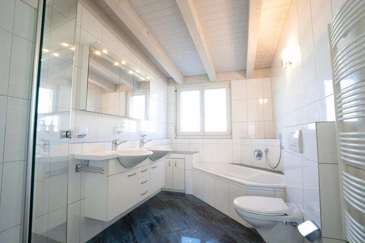 Exklusive Dachmaisonette mit Galerie - Foto 5 von 7