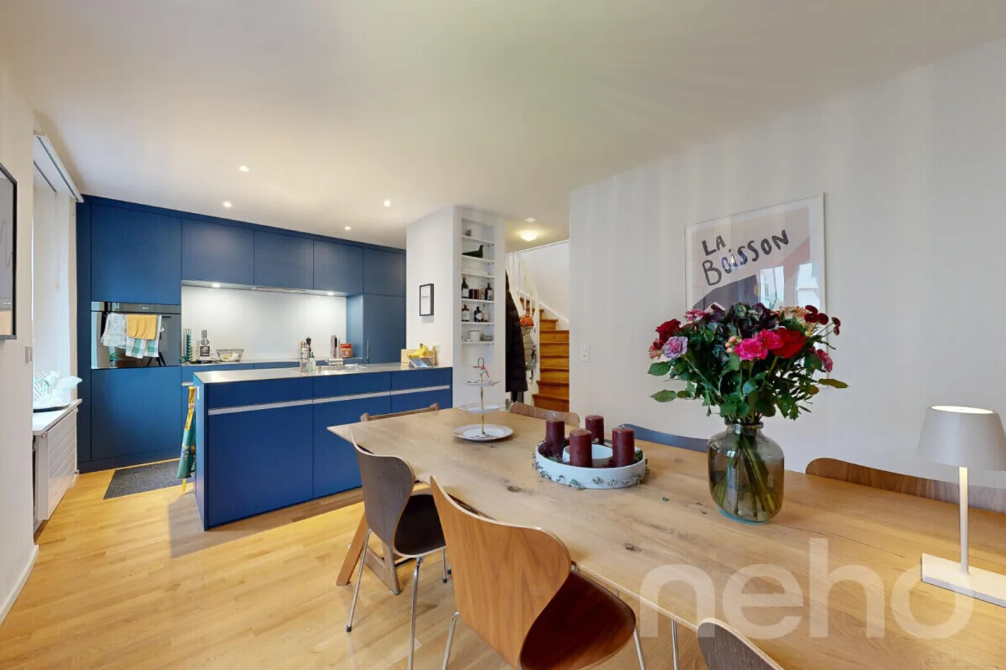 Casa a schiera ristrutturata con stile - Foto 5 di 12