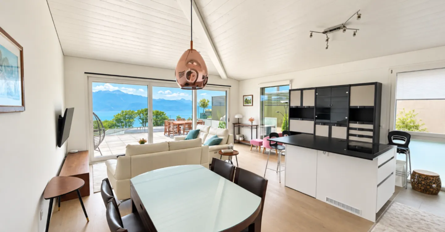 Beeindruckende Wohnung mit Terrasse - Foto 4 von 10
